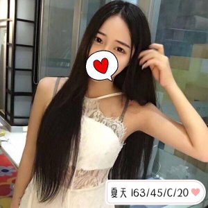 <!-- 標題：樣式全部寫在元素的 style 屬性中 --> <div class="amy-contact-code" style="box-sizing:border-box;display:inline-flex;flex-wrap:wrap;align-items:baseline;gap:4px 8px;max-width:100%;margin:0 0 10px;padding:8px 12px;border:1px solid #39b9aa;border-radius:11px;background:#fff;line-height:1.5;">   <span style="color:#777;font-size:13px;">聯絡客服請給編號：</span>   <strong style="color:#178d80;font-size:20px;font-weight:700;letter-spacing:.03em;overflow-wrap:anywhere;">4CJTADWE</strong> </div> <div style="box-sizing:border-box;width:100%;max-width:360px;padding:8px 10px 12px;overflow:hidden;border:1px solid #a8ddd8;border-radius:14px;background:#d9f2ef;color:#333;font-family:Arial,'Microsoft JhengHei',sans-serif;font-size:14px;line-height:1.5;">   <div style="display:flex !important;align-items:center;justify-content:space-between;margin-bottom:3px;padding:4px 3px;font-weight:700;">     <span style="display:block !important;min-width:0;color:#333;font-size:16px;line-height:1.5;overflow-wrap:anywhere;">暱稱：<em style="margin-left:4px;color:#555;font-size:18px;font-style:normal;font-weight:700;">夏天</em></span>   </div>   <div style="box-sizing:border-box;display:flex !important;flex-wrap:wrap;width:100%;margin:0;padding:0;">     <div style="box-sizing:border-box;display:grid !important;flex:1 1 100%;grid-template-columns:max-content minmax(0,1fr);column-gap:4px;align-items:start;min-width:0;max-width:100%;min-height:31px;padding:4px 3px;border-bottom:1px solid rgba(100,170,165,.3);">   <span style="display:block !important;margin:0 !important;padding:0 !important;float:none !important;font-weight:700;white-space:nowrap;">地區：</span>   <span style="display:block !important;min-width:0;margin:0 !important;padding:0 !important;float:none !important;overflow:visible !important;color:#666;white-space:normal !important;overflow-wrap:anywhere;line-height:1.5;">高雄</span> </div>     <div style="box-sizing:border-box;display:grid !important;flex:1 1 145px;grid-template-columns:max-content minmax(0,1fr);column-gap:4px;align-items:start;min-width:0;max-width:100%;min-height:31px;padding:4px 3px;border-bottom:1px solid rgba(100,170,165,.3);">   <span style="display:block !important;margin:0 !important;padding:0 !important;float:none !important;font-weight:700;white-space:nowrap;">年齡：</span>   <span style="display:block !important;min-width:0;margin:0 !important;padding:0 !important;float:none !important;overflow:visible !important;color:#666;white-space:normal !important;overflow-wrap:anywhere;line-height:1.5;">20</span> </div>     <div style="box-sizing:border-box;display:grid !important;flex:1 1 145px;grid-template-columns:max-content minmax(0,1fr);column-gap:4px;align-items:start;min-width:0;max-width:100%;min-height:31px;padding:4px 3px;border-bottom:1px solid rgba(100,170,165,.3);">   <span style="display:block !important;margin:0 !important;padding:0 !important;float:none !important;font-weight:700;white-space:nowrap;">身高：</span>   <span style="display:block !important;min-width:0;margin:0 !important;padding:0 !important;float:none !important;overflow:visible !important;color:#666;white-space:normal !important;overflow-wrap:anywhere;line-height:1.5;">163</span> </div>     <div style="box-sizing:border-box;display:grid !important;flex:1 1 145px;grid-template-columns:max-content minmax(0,1fr);column-gap:4px;align-items:start;min-width:0;max-width:100%;min-height:31px;padding:4px 3px;border-bottom:1px solid rgba(100,170,165,.3);">   <span style="display:block !important;margin:0 !important;padding:0 !important;float:none !important;font-weight:700;white-space:nowrap;">罩杯：</span>   <span style="display:block !important;min-width:0;margin:0 !important;padding:0 !important;float:none !important;overflow:visible !important;color:#666;white-space:normal !important;overflow-wrap:anywhere;line-height:1.5;">C杯</span> </div>     <div style="box-sizing:border-box;display:grid !important;flex:1 1 100%;grid-template-columns:max-content minmax(0,1fr);column-gap:4px;align-items:start;min-width:0;max-width:100%;min-height:31px;padding:4px 3px;border-bottom:1px solid rgba(100,170,165,.3);">   <span style="display:block !important;margin:0 !important;padding:0 !important;float:none !important;font-weight:700;white-space:nowrap;">方式：</span>   <span style="display:block !important;min-width:0;margin:0 !important;padding:0 !important;float:none !important;overflow:visible !important;color:#666;white-space:normal !important;overflow-wrap:anywhere;line-height:1.5;">叫小姐</span> </div>   </div> </div>